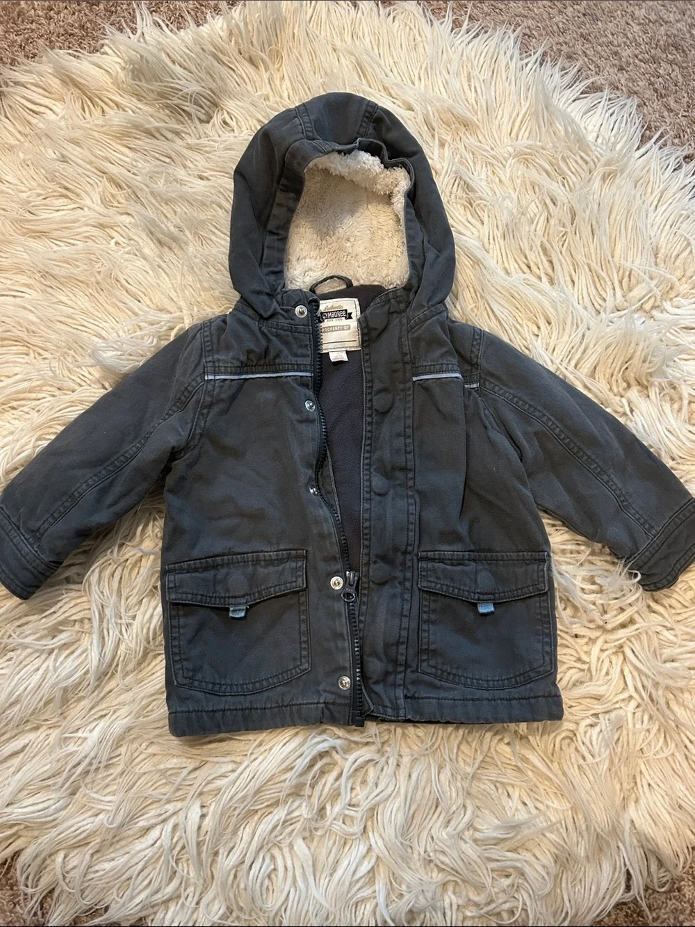 Boys 18-24 month Gymboree Hooded Winter Coat - Dark Gray with fuzzy hood lining